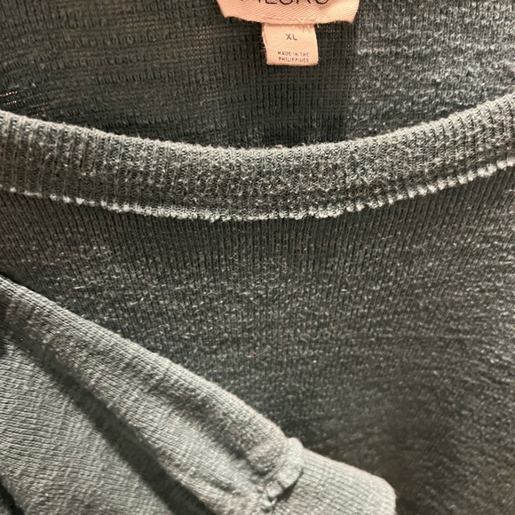 Anthropologie Pilcro Women’s xl Teal Long Sleeve top with ruffle trim - Picture 7 of 7